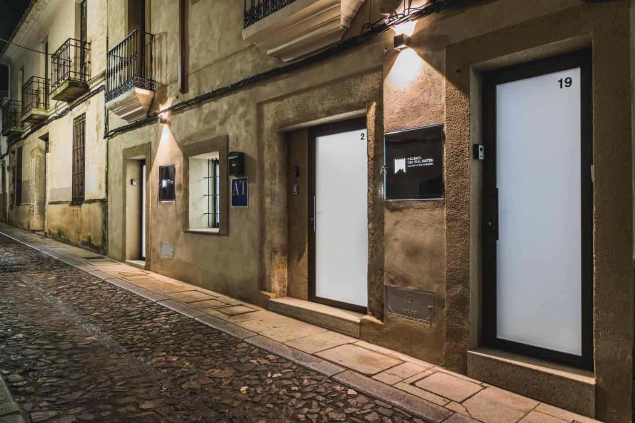 Apartamentos Caceres Central Suites Exteriér fotografie